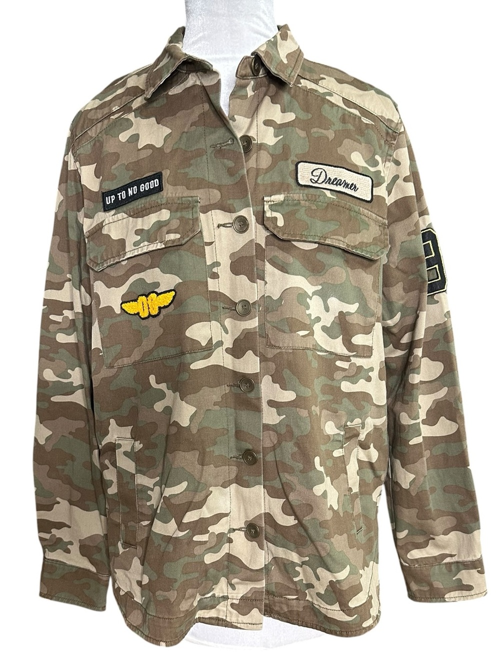 Forever 21 Camouflage Women’s Button Up Jacket with Patches. Size Medium.